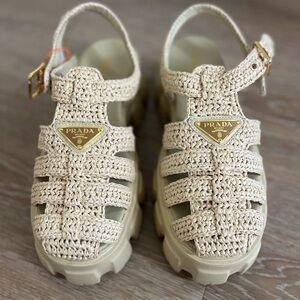 Authentic Prada Raffia Platform Sandals SS22 – NWT – EXTRALIGHT Sole